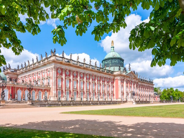 Neuer Palast Potsdam – eine Königliche Fanfaronade