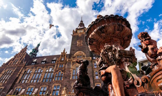 Wuppertal – Schwebebahn und Kultur hautnah erleben